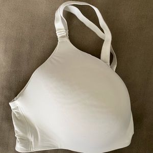 White Torrid Underwire Free Bra (48B)